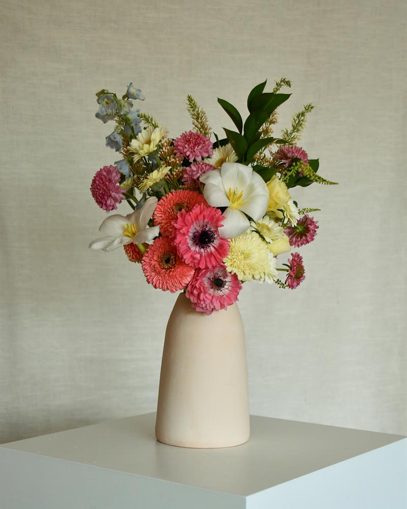 Arreglo mini con flores de temporada